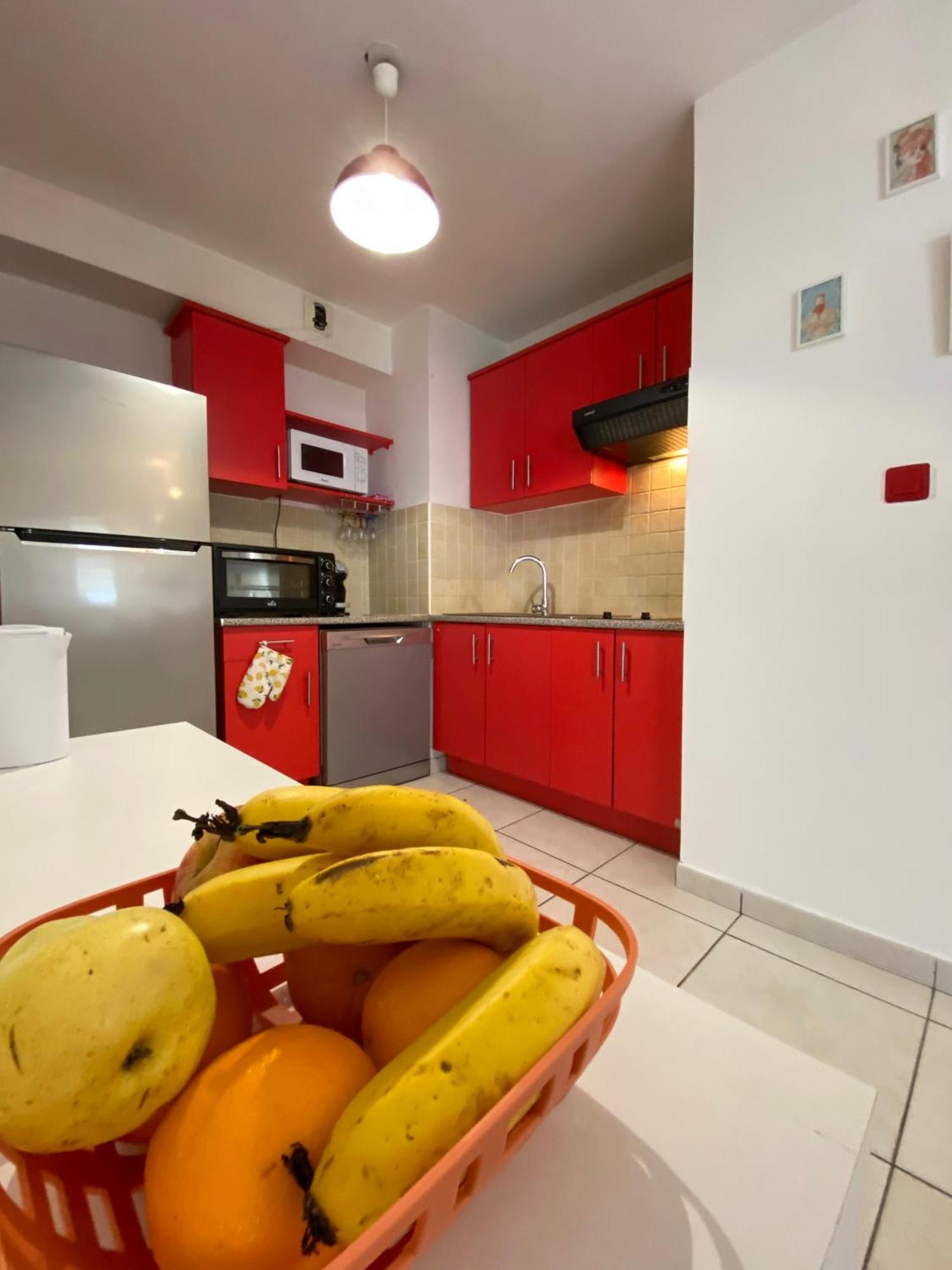 Appartement Lumineux Et Calme Saint-Denis Centre Extérieur photo